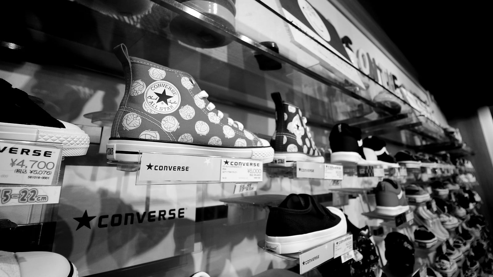 Sydney Sweeney's Converse Ad Got Yanked in 24 Hours Over KKK Claims